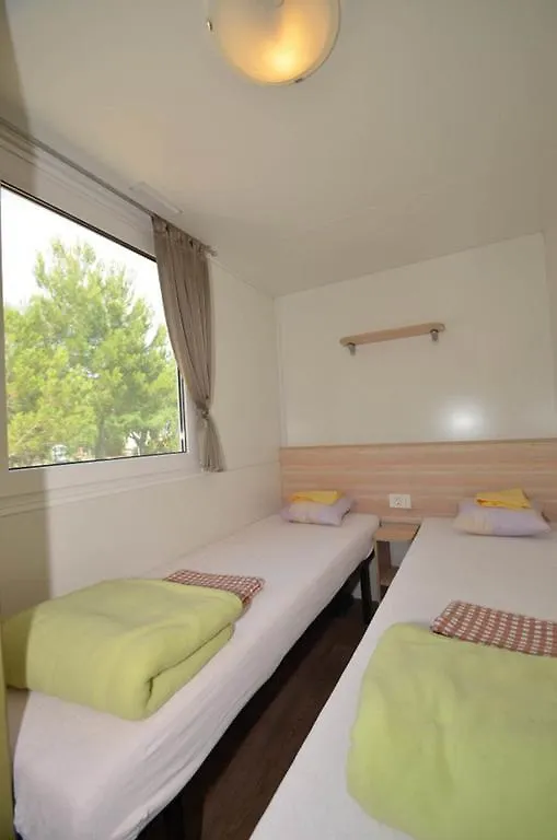 Campsite Pisak - Mobile Homes By The Sea Seline Croacia